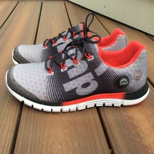 Reebok pumps women size 8.5